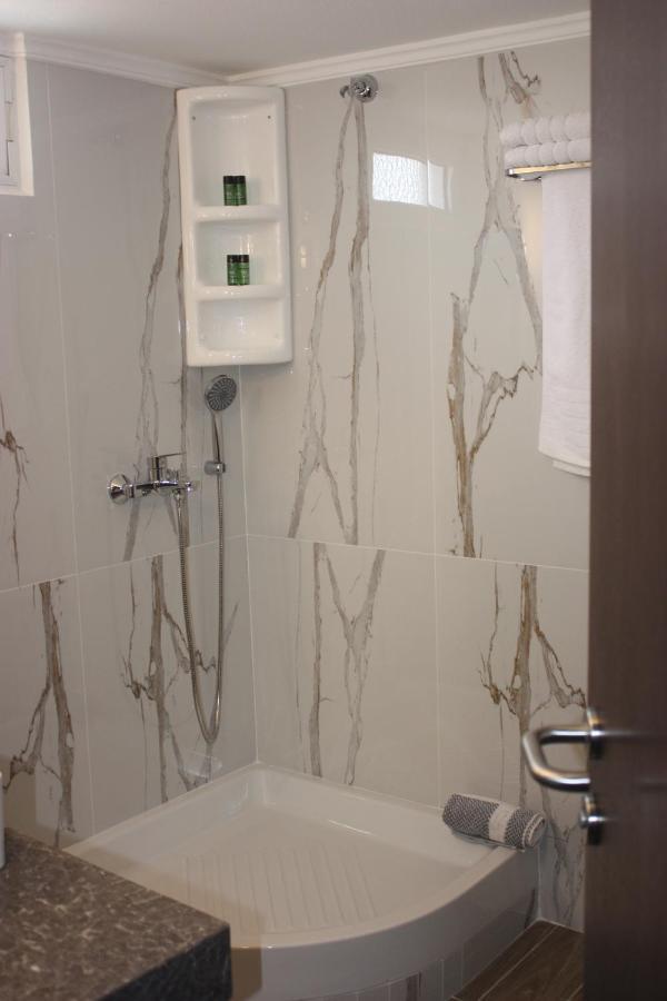 Hotel Cariatis 2*