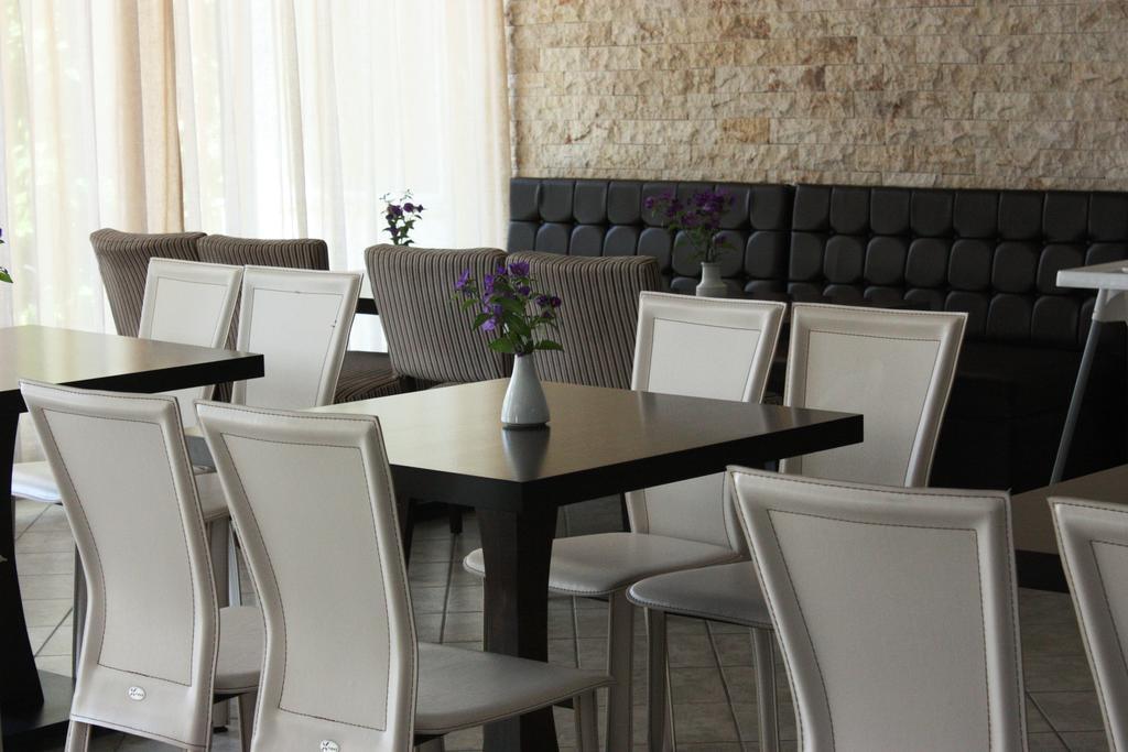 Hotel Cariatis Nea Kallikrateia