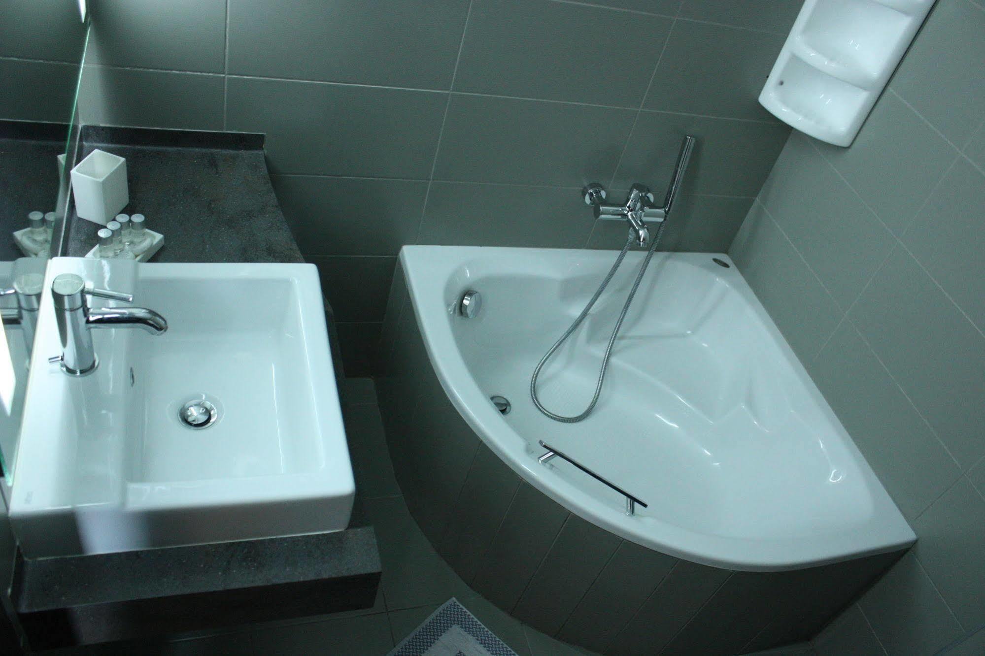 Hotel Cariatis 2*