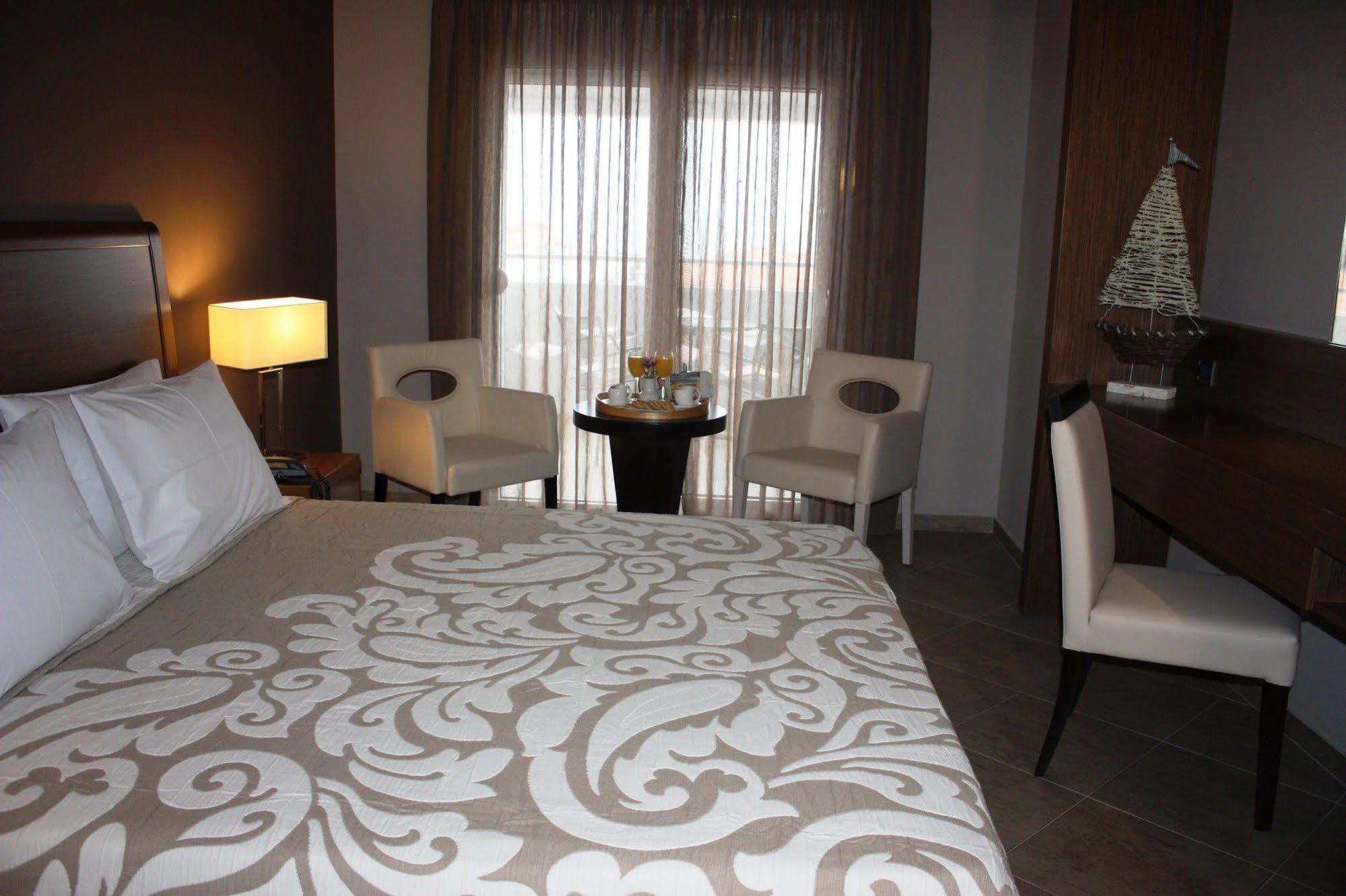 Hotel Cariatis 2*